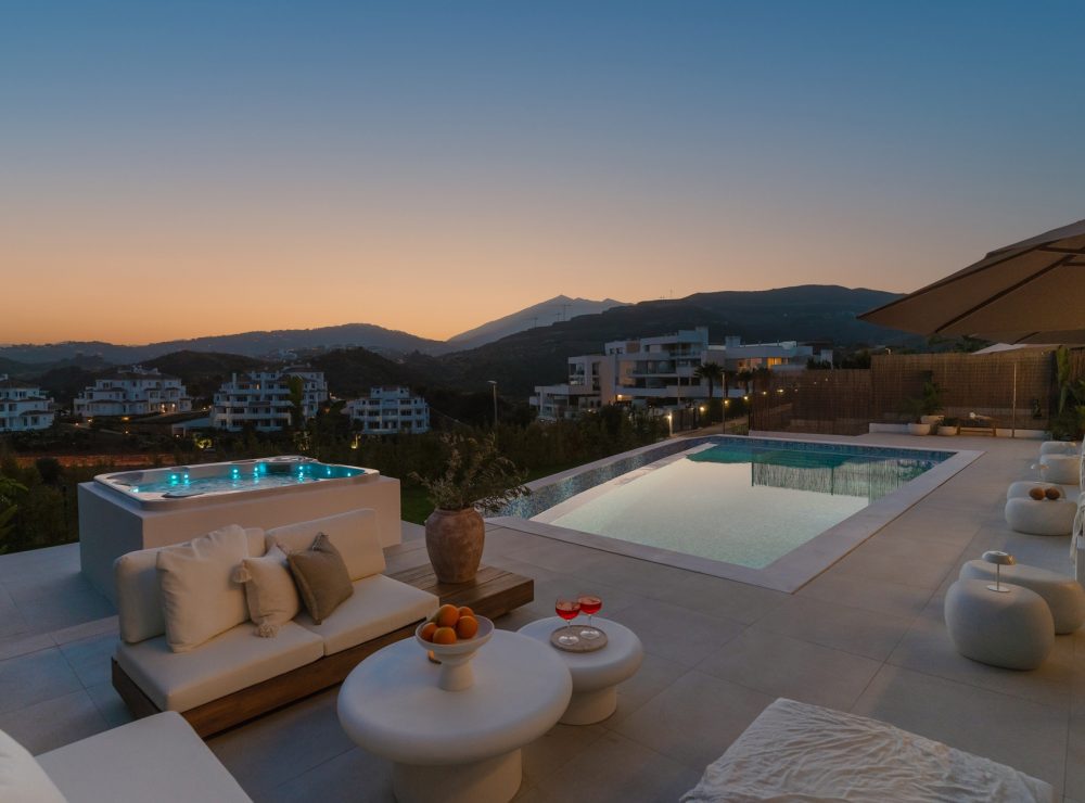 Villa Juni Nueva Andalucia Marbella