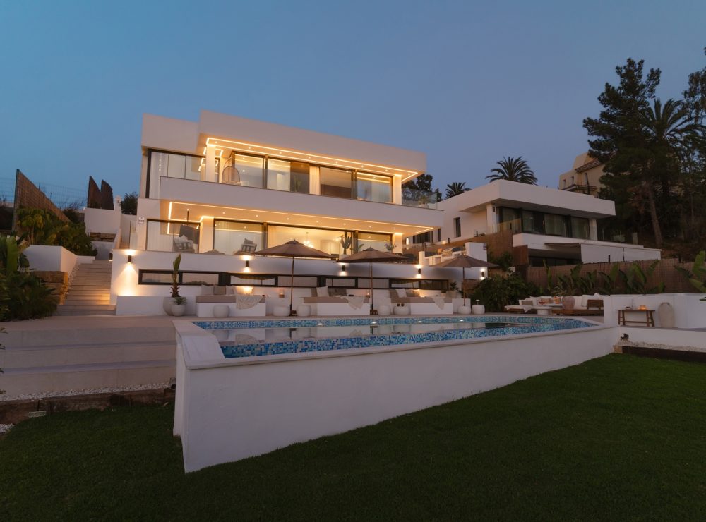 Villa Juni Nueva Andalucia Marbella